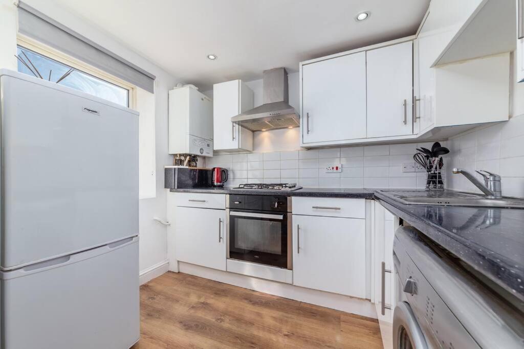 Lovely One Bedroom Flat On Edgware Road #03 London Exterior foto